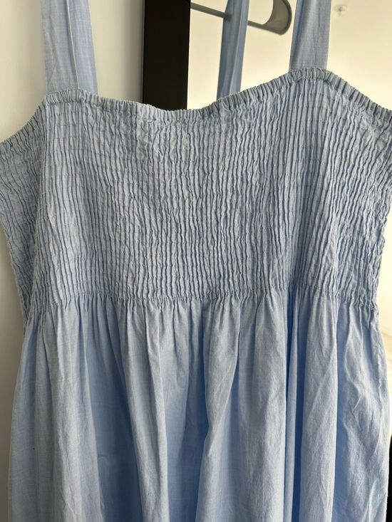 Zara smocked sleeveless maxi light blue dress size L used - Picture 2 of 4